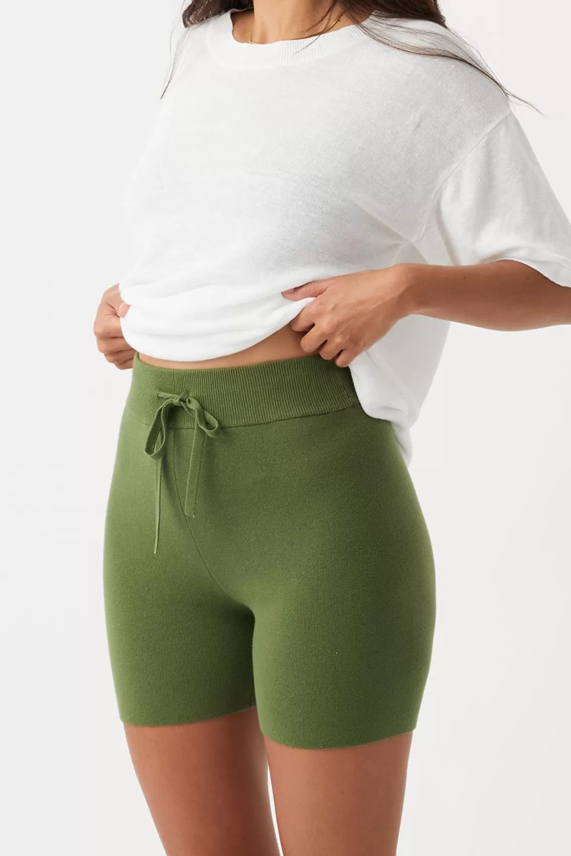 Women Arcaa Bottoms>Esta Short-Caper