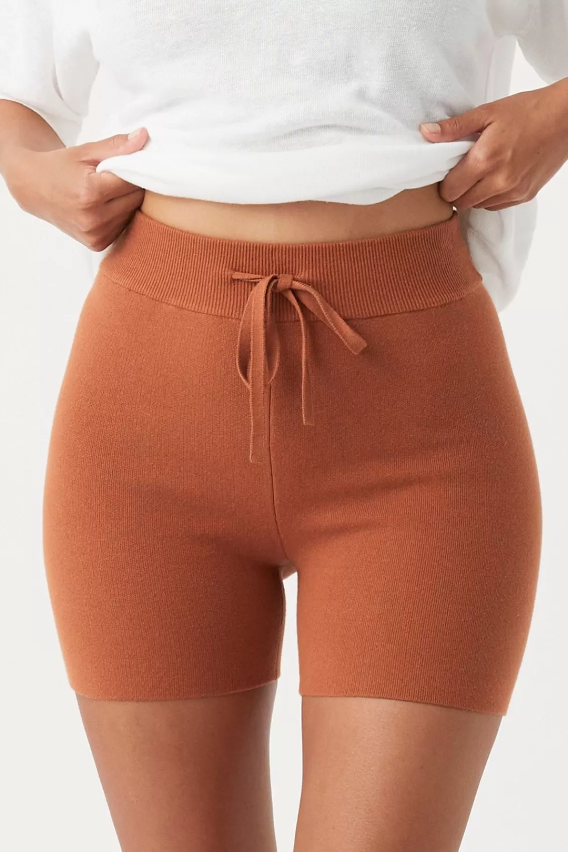 Women Arcaa Shorts>Esta Short-Tobacco