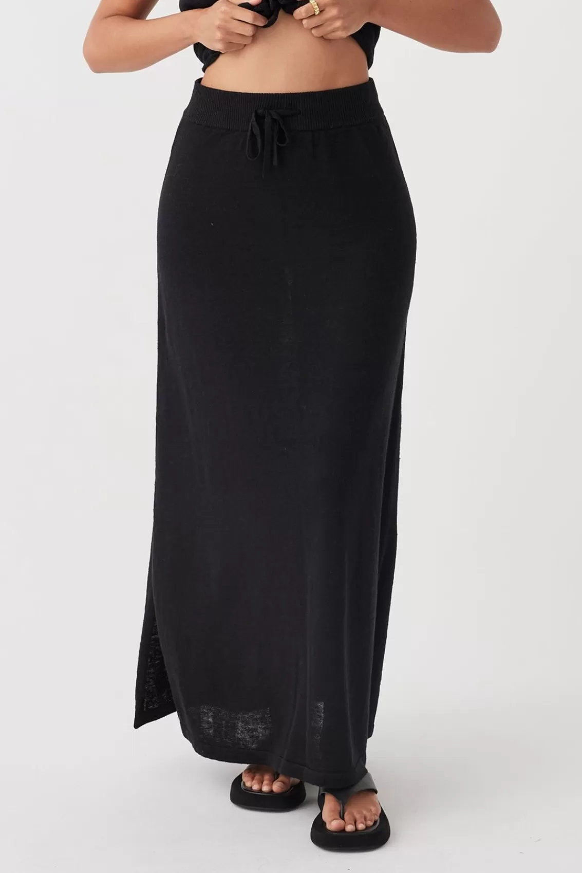 Women Arcaa Bottoms>Hugo Skirt-Black