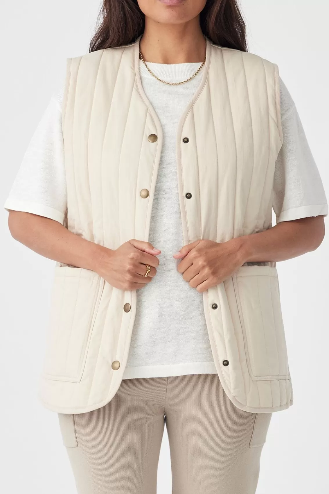 Women Arcaa Jackets>Mae Vest-Sand