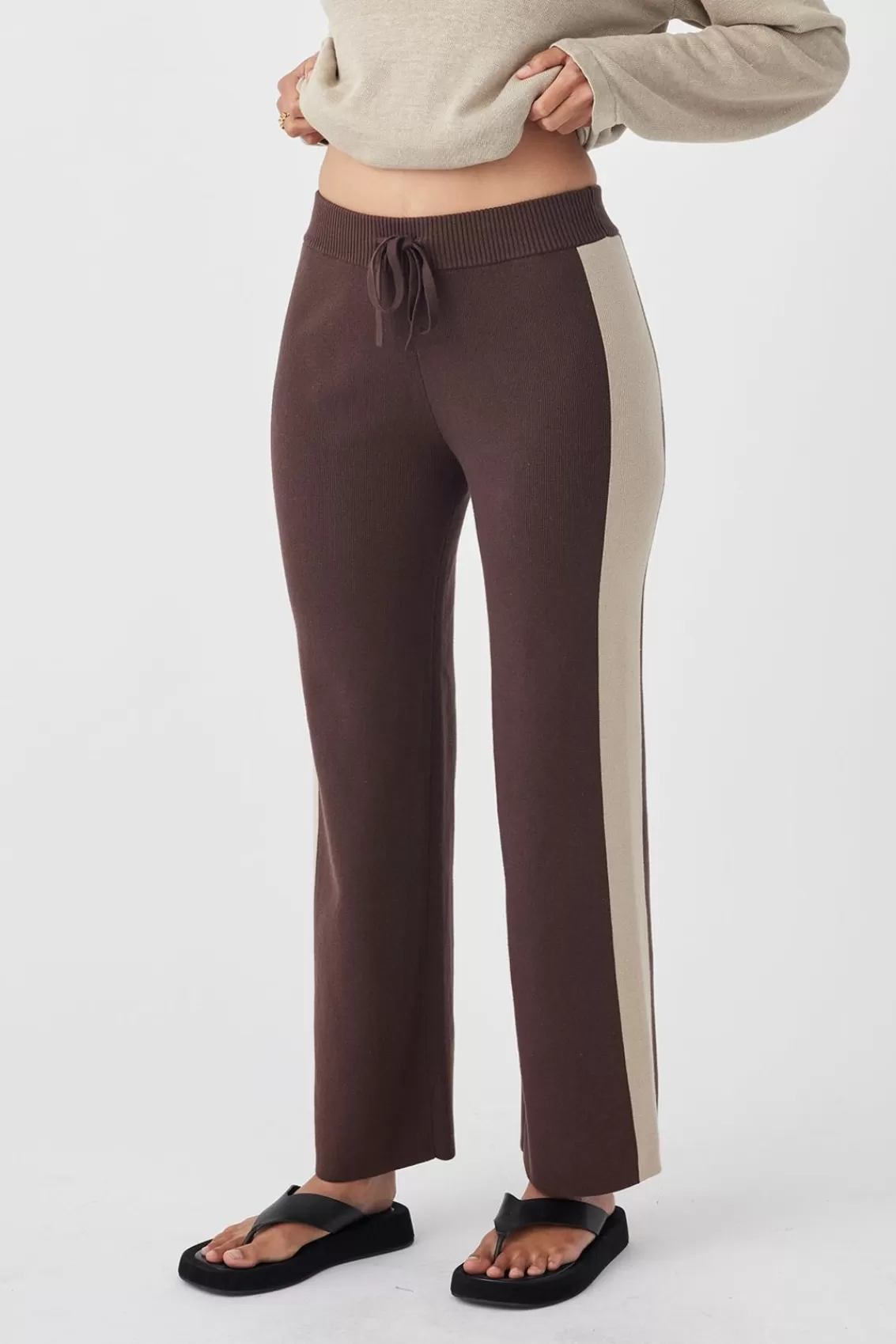 Women Arcaa Bottoms>Neo Pant-Chocolate & Taupe