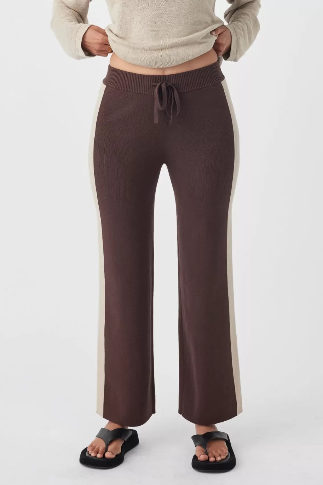 Women Arcaa Bottoms>Neo Pant-Chocolate & Taupe